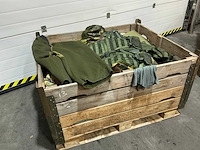 Diverse nl legerkleding - afbeelding 2 van  8