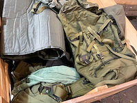 Diverse nl legerkleding - afbeelding 4 van  5