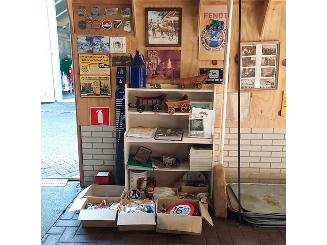 Diverse nostalgisch wanddecoratie - afbeelding 4 van  11