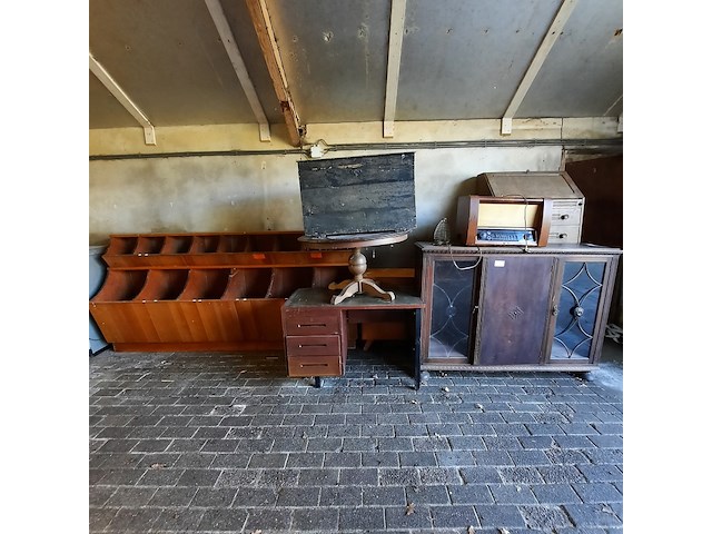 Diverse nostalgische huisraad - afbeelding 1 van  6