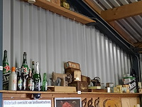 Diverse nostalgische items o.a. singer - afbeelding 1 van  8