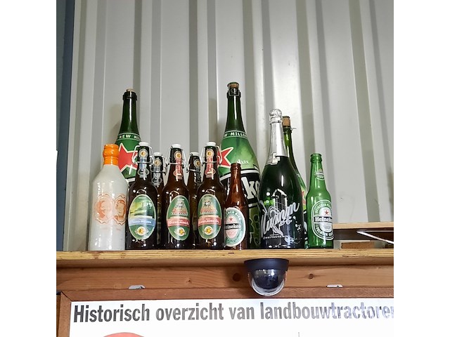 Diverse nostalgische items o.a. singer - afbeelding 2 van  8