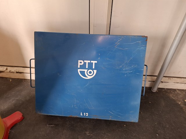 Diverse nostalgische olie en vloeistofkannen, o.a. shell, cantex, bosch - afbeelding 8 van  12