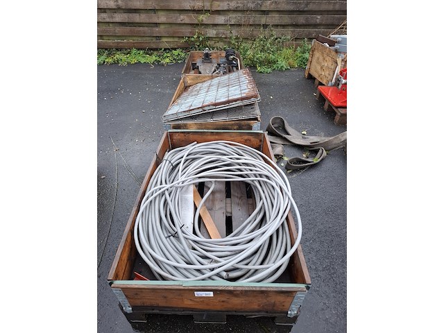 Diverse o.a. k80 koppeling - afbeelding 1 van  8