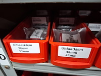 Diverse o.a. uitlaatklemmen, massakabels - afbeelding 2 van  8