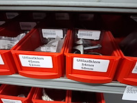 Diverse o.a. uitlaatklemmen, massakabels - afbeelding 3 van  8