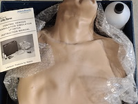 Diverse oefenpoppen en bhv oefen uitrusting, o.a. laerdal - afbeelding 7 van  7