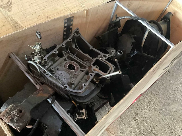 Diverse onderdelen - brackets - outboard motor - afbeelding 1 van  7