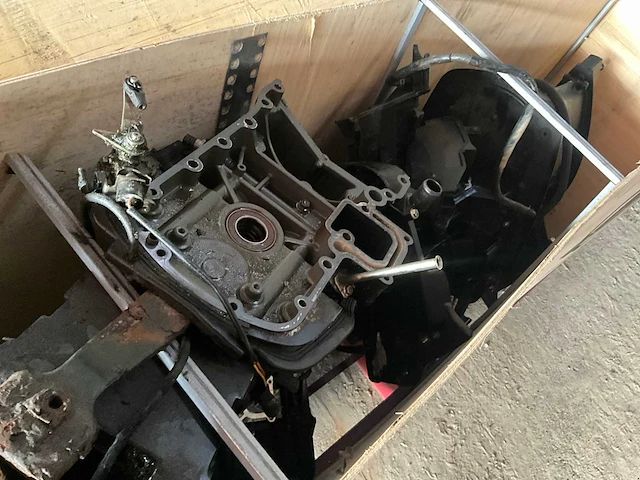 Diverse onderdelen - brackets - outboard motor - afbeelding 3 van  7
