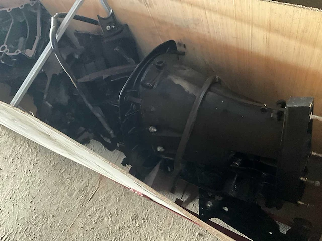 Diverse onderdelen - brackets - outboard motor - afbeelding 6 van  7
