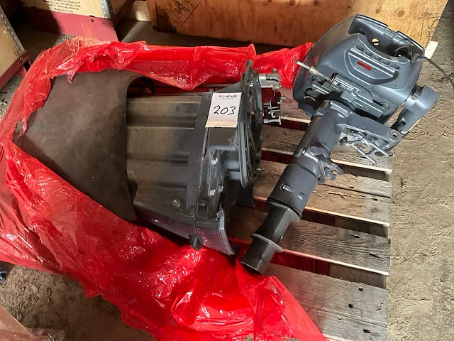 Diverse onderdelen - lower casing - outboard motor - afbeelding 3 van  3