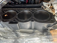 Diverse onderdelen - motorblokken - buitenboordmotor onderdelen - afbeelding 4 van  4