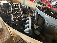 Diverse onderdelen - motorblokken - buitenboordmotor onderdelen - afbeelding 3 van  8