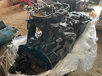 Diverse onderdelen - motorblokken - buitenboordmotor onderdelen - afbeelding 3 van  7