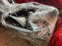 Diverse onderdelen - motorblokken - buitenboordmotor onderdelen - afbeelding 2 van  6