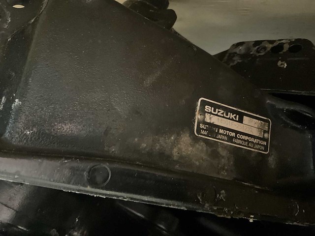 Diverse onderdelen - motorblokken - buitenboordmotor onderdelen - afbeelding 4 van  6