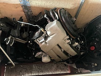 Diverse onderdelen - motorblokken - buitenboordmotor onderdelen - afbeelding 4 van  8