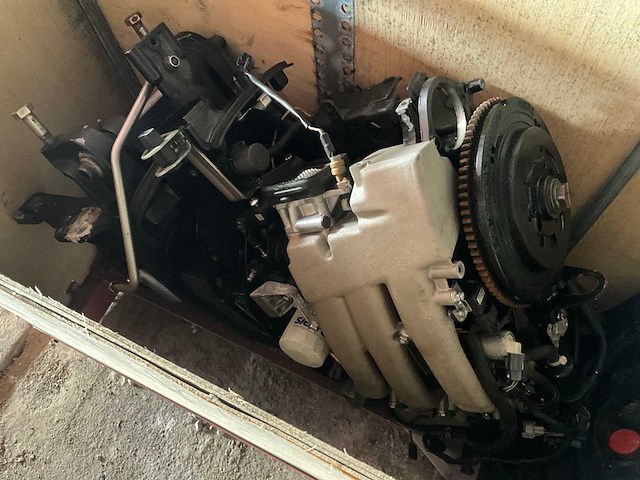 Diverse onderdelen - motorblokken - buitenboordmotor onderdelen - afbeelding 5 van  8