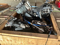 Diverse onderdelen - motorblokken - buitenboordmotor onderdelen - afbeelding 4 van  4