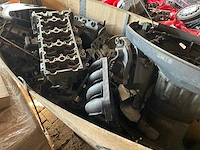 Diverse onderdelen - motorblokken - buitenboordmotor onderdelen - afbeelding 1 van  8