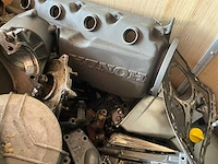 Diverse onderdelen - motorblokken - buitenboordmotor onderdelen - afbeelding 5 van  8