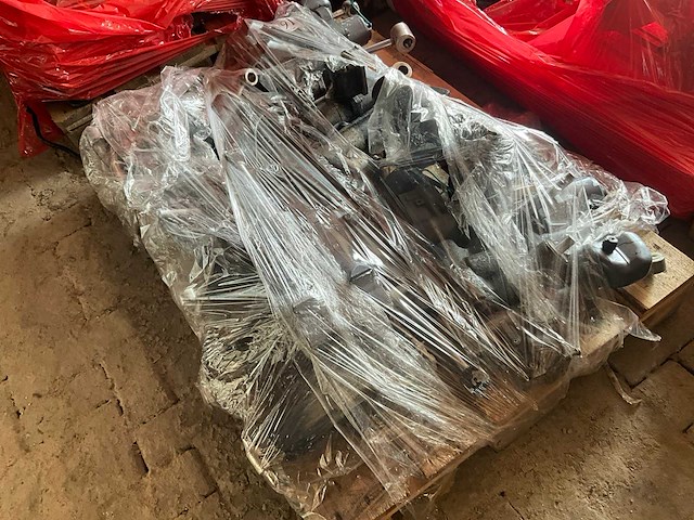 Diverse onderdelen - powertrim units - buitenboordmotor onderdelen - afbeelding 3 van  3