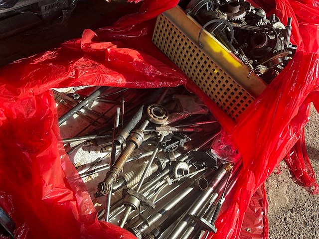 Diverse onderdelen - staartstuk onderdelen - outboard motor - afbeelding 1 van  5