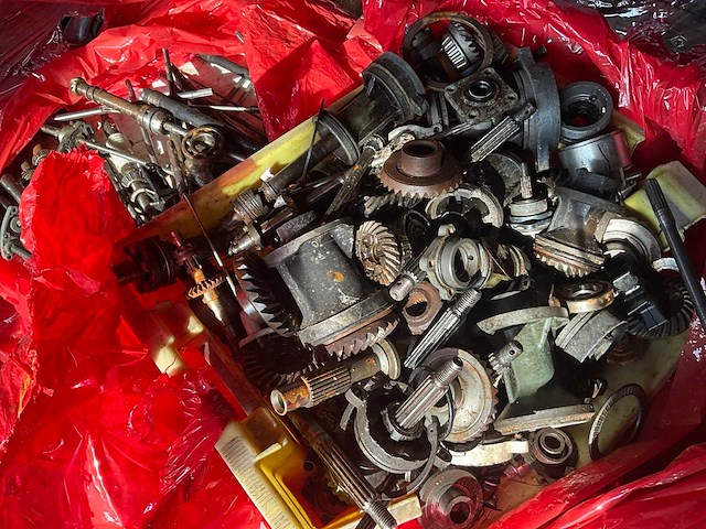 Diverse onderdelen - staartstuk onderdelen - outboard motor - afbeelding 4 van  5