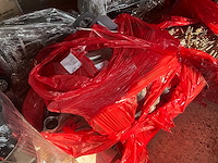 Diverse onderdelen - staartstukken - buitenboordmotor onderdelen - afbeelding 1 van  1