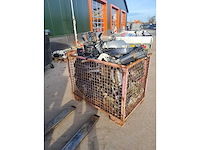 Diverse onderdelen - swivel / bracket - buitenboordmotor onderdelen - afbeelding 2 van  2