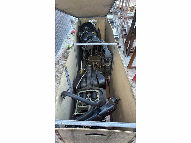 Diverse onderdelen - swivel / brackets - outboard motor - afbeelding 1 van  1