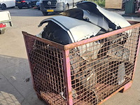 Diverse onderdelen - zijkappen - buitenboordmotor onderdelen - afbeelding 1 van  2