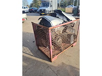 Diverse onderdelen - zijkappen - buitenboordmotor onderdelen - afbeelding 2 van  2