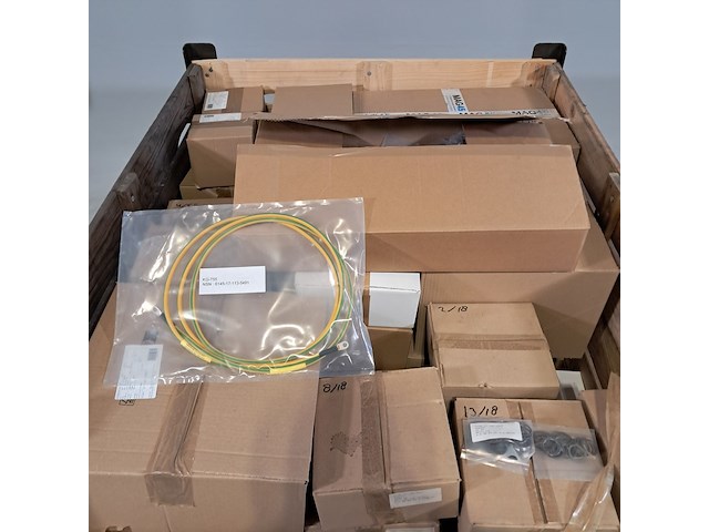 Diverse onderdelen en ijzerwaren, o.a daf - afbeelding 3 van  10