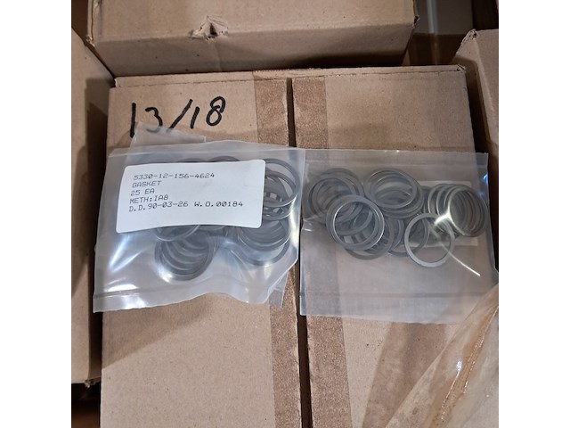 Diverse onderdelen en ijzerwaren, o.a daf - afbeelding 5 van  10