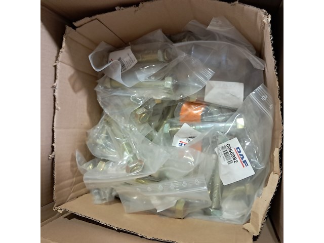 Diverse onderdelen en ijzerwaren, o.a daf - afbeelding 10 van  10