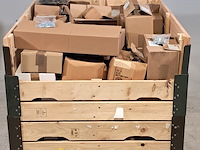 Diverse onderdelen en ijzerwaren, o.a daf - afbeelding 1 van  12