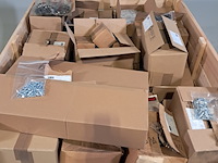 Diverse onderdelen en ijzerwaren, o.a daf - afbeelding 5 van  12