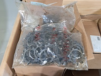 Diverse onderdelen en ijzerwaren, o.a daf - afbeelding 11 van  12