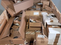 Diverse onderdelen en ijzerwaren, o.a daf - afbeelding 2 van  9