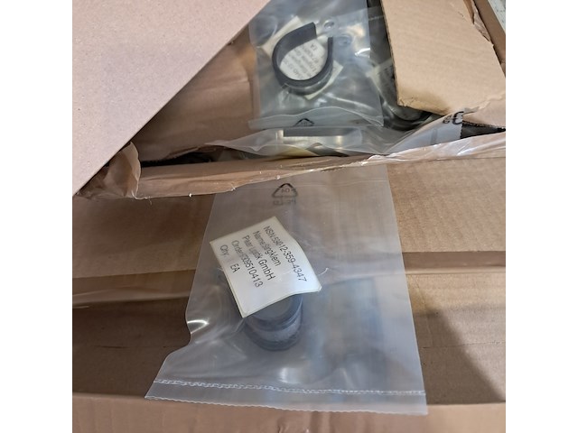 Diverse onderdelen en ijzerwaren, o.a daf - afbeelding 6 van  9