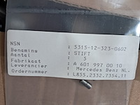 Diverse onderdelen en ijzerwaren - afbeelding 8 van  8