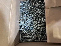 Diverse onderdelen en ijzerwaren - afbeelding 8 van  8