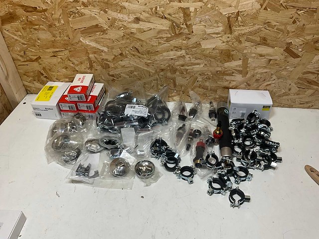 Diverse onderdelen en toebehoren - afbeelding 11 van  18