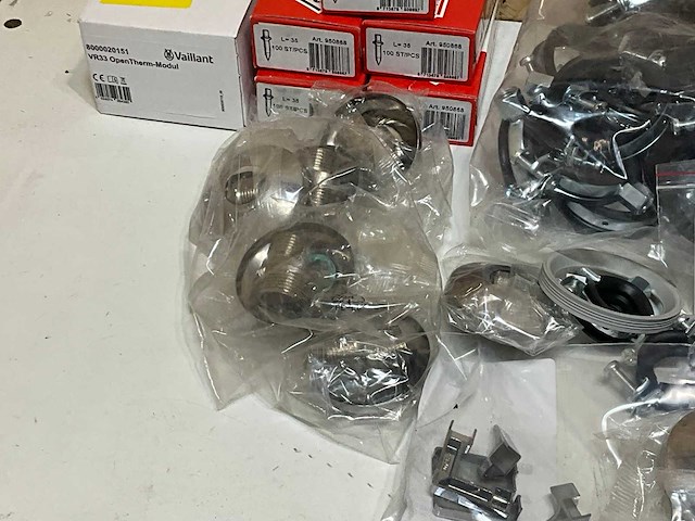 Diverse onderdelen en toebehoren - afbeelding 18 van  18