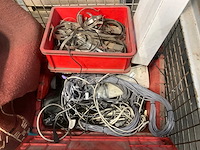 Diverse onderdelen, gereedschappen, bekabeling - afbeelding 3 van  6