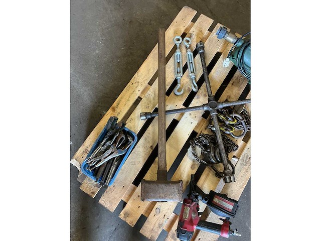 Diverse onderdelen, gereedschappen en accessoires - afbeelding 8 van  10