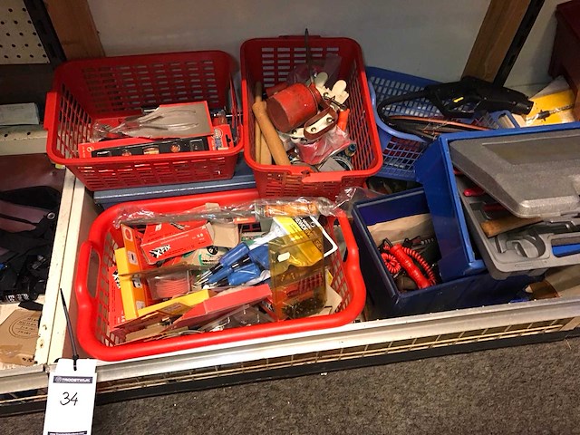 Diverse onderdelen, gereedschappen en accessoires - afbeelding 1 van  4