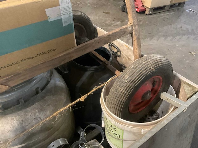 Diverse onderdelen, gereedschappen en accessoires - afbeelding 6 van  7