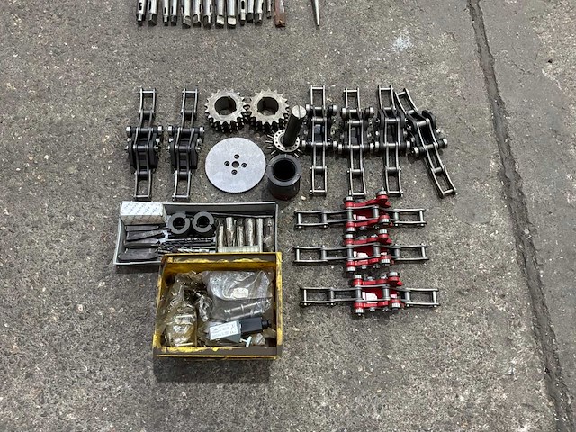 Diverse onderdelen, gereedschappen en accessoires - afbeelding 9 van  9